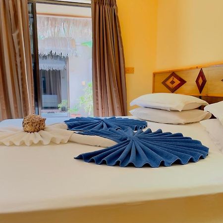 Siesta Beach Hotel Maafushi Ngoại thất bức ảnh
