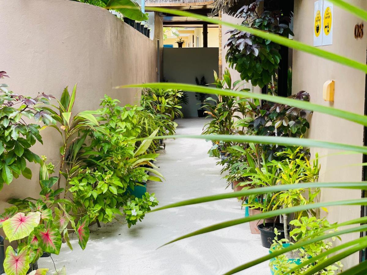 Siesta Beach Hotel Maafushi Ngoại thất bức ảnh