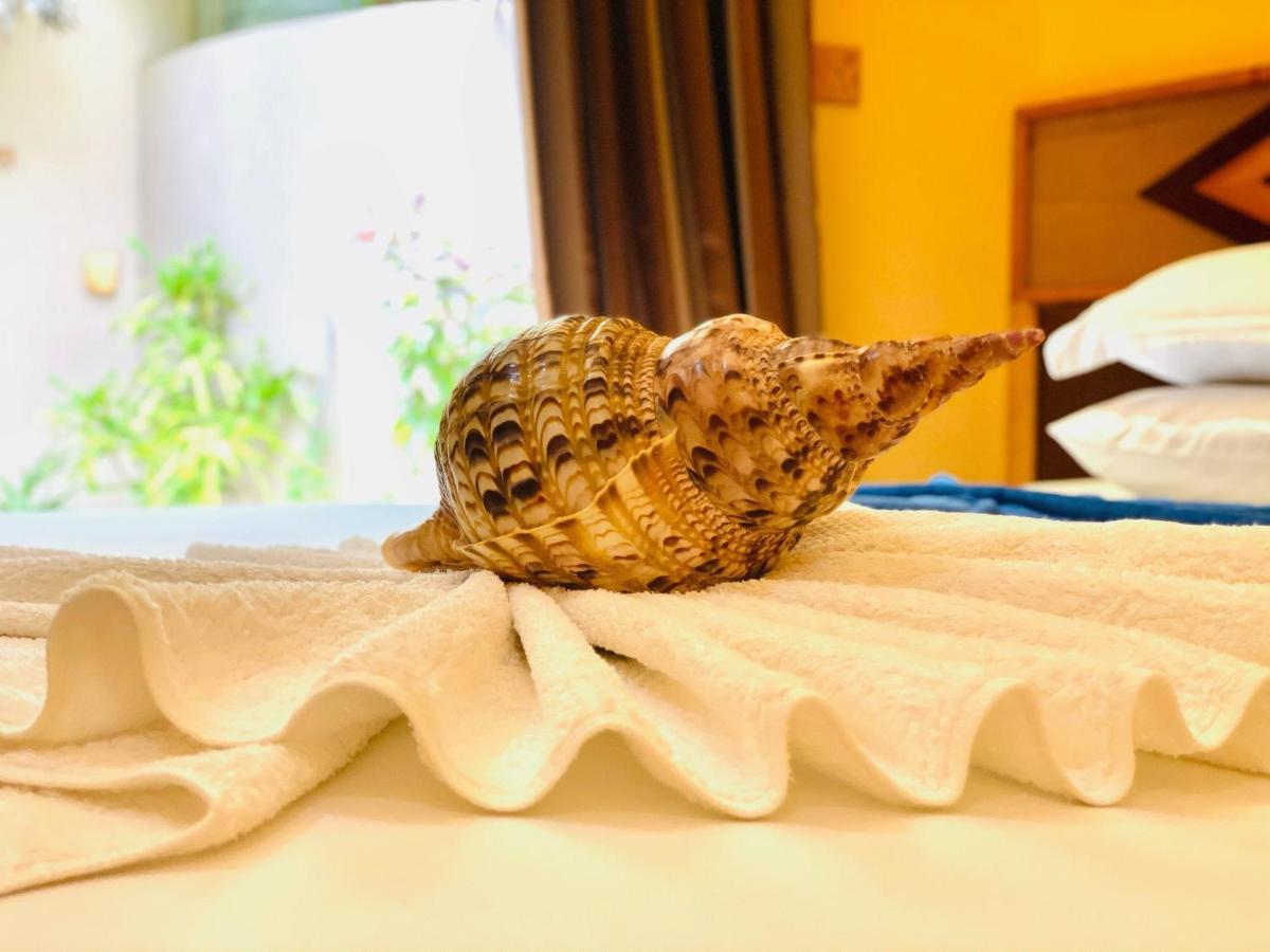 Siesta Beach Hotel Maafushi Ngoại thất bức ảnh