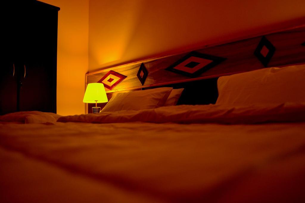 Siesta Beach Hotel Maafushi Ngoại thất bức ảnh