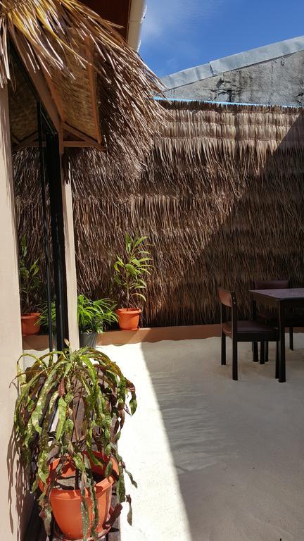 Siesta Beach Hotel Maafushi Ngoại thất bức ảnh