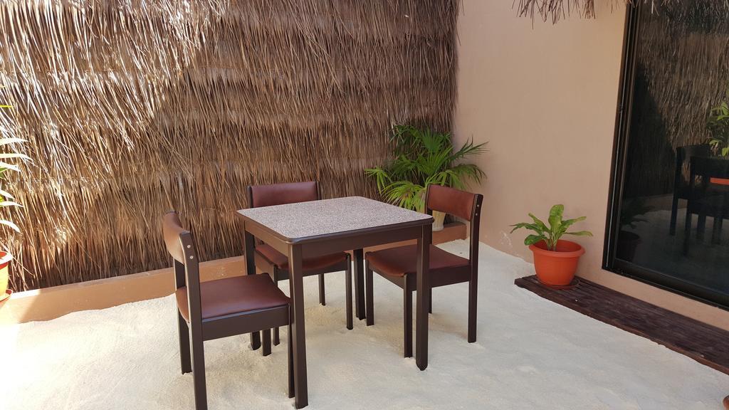 Siesta Beach Hotel Maafushi Ngoại thất bức ảnh